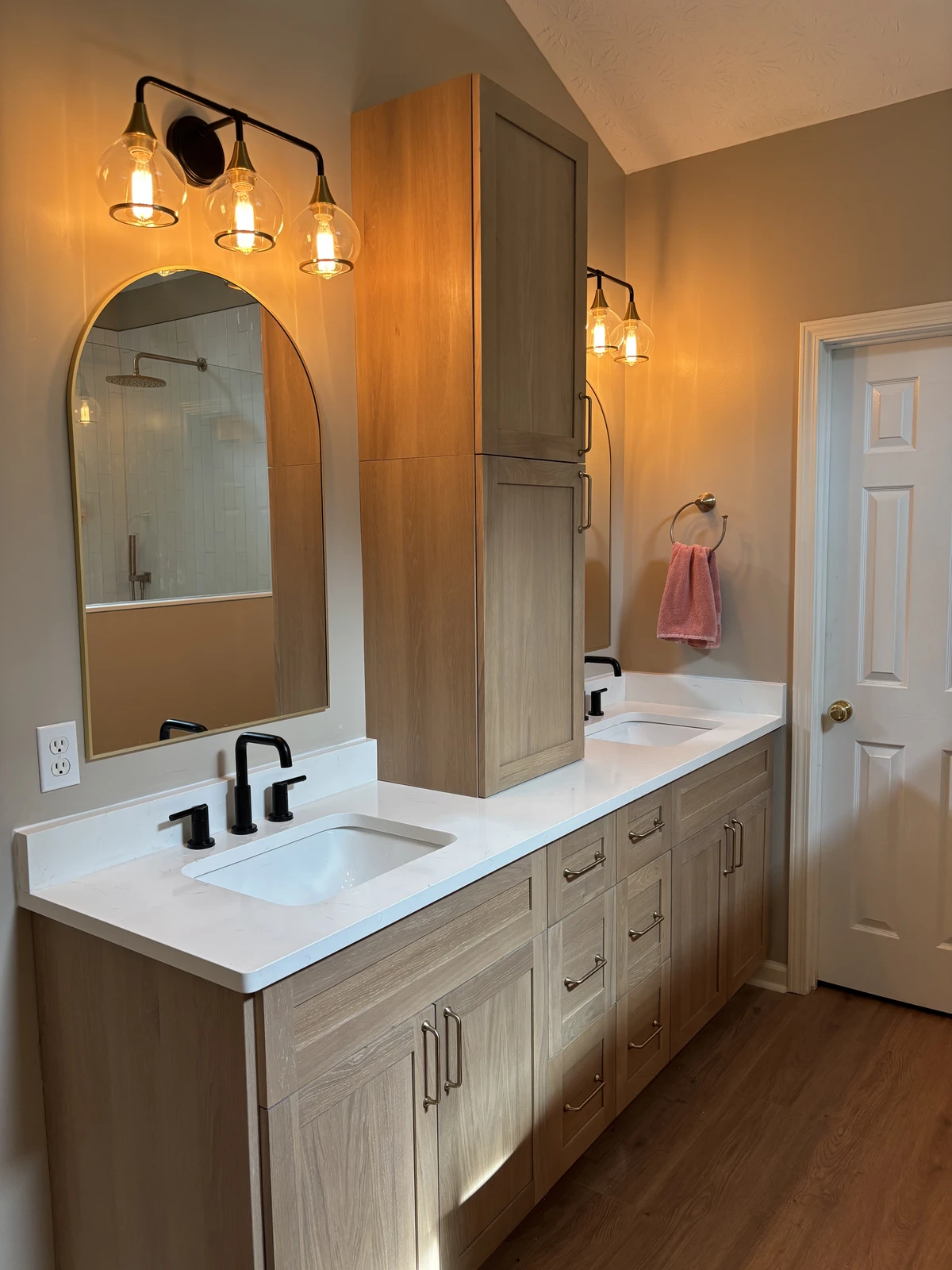 Tumlin Creek Master Bathroom