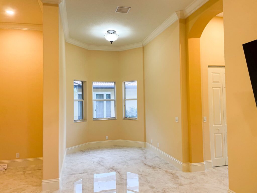 Professional builders in Port St Lucie FL working on a new home.